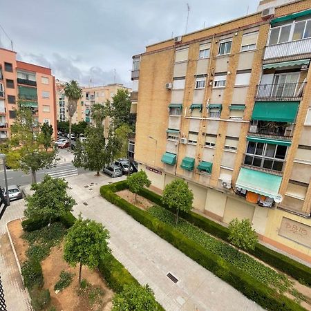 Отель Habitacion Privada En Piso Compartido Валенсия Экстерьер фото